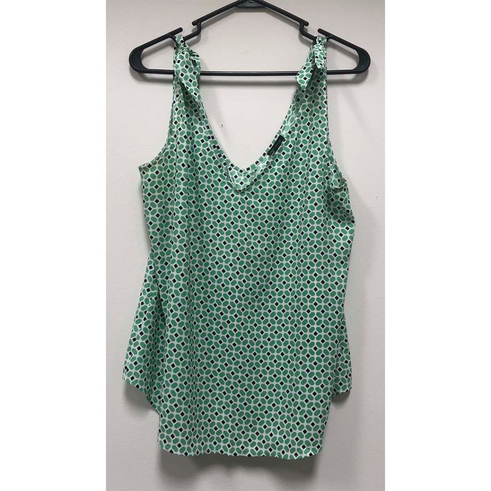 Shirt with Shoulder Ties